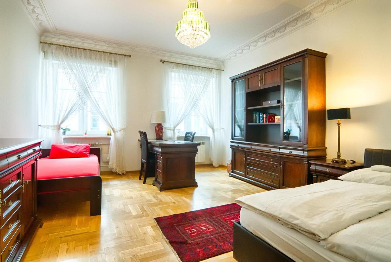 Old Town Kanonia Apartments Warsaw Exterior photo